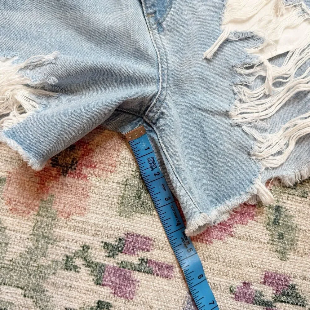 American Eagle Womens Denim Mom Shorts Sz 2 High Waist‎ Distressed 90s Inspired - Picture 7 of 7